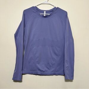Athleta Women's Seamless Long Sleeve Shirt with Tumbholes Lilac Size Large
